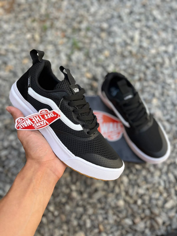 Vans Ultrarange 1ª Linha