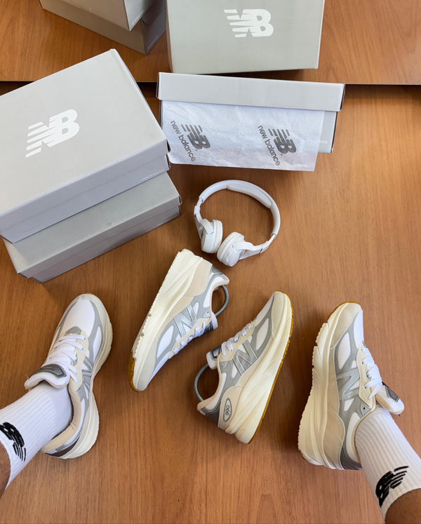 NB 990 Bege/branco