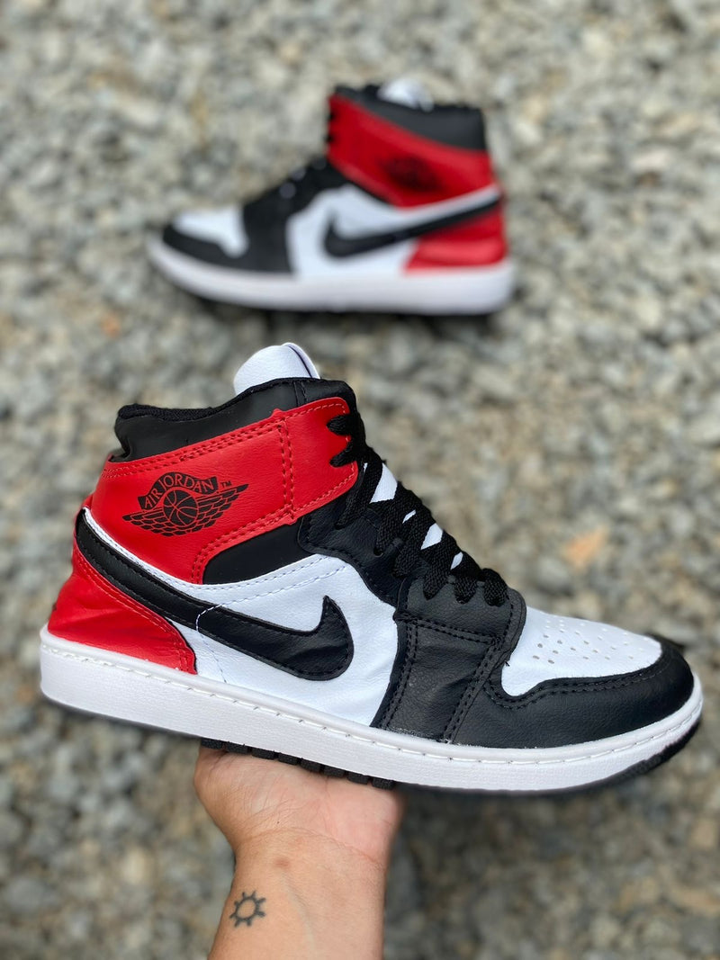 Bota Jordan 1ª Linha Cores