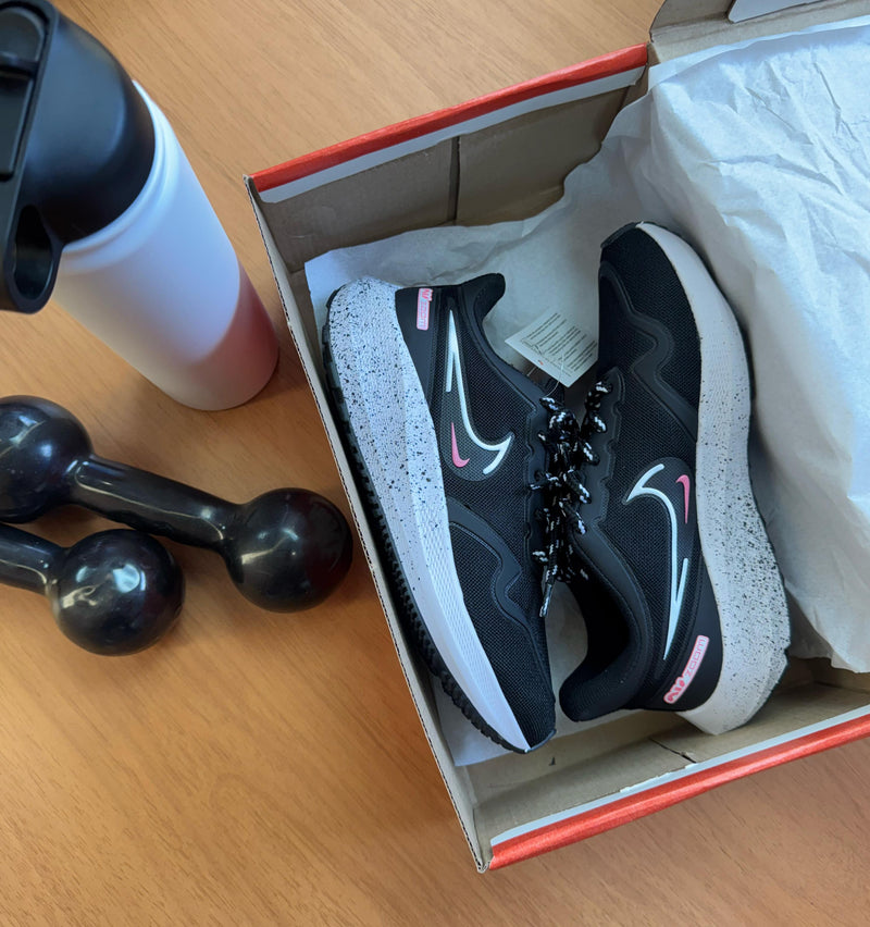Nike Air Zoom NK 47 Preto/Rosa