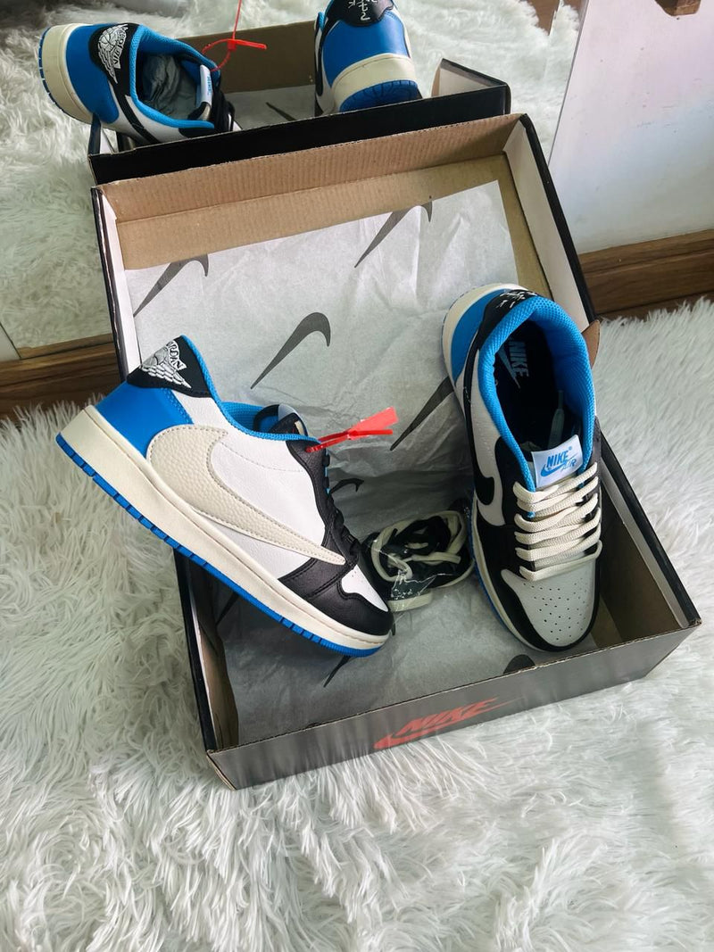 Air Jordan Travis Scott "Fragments"