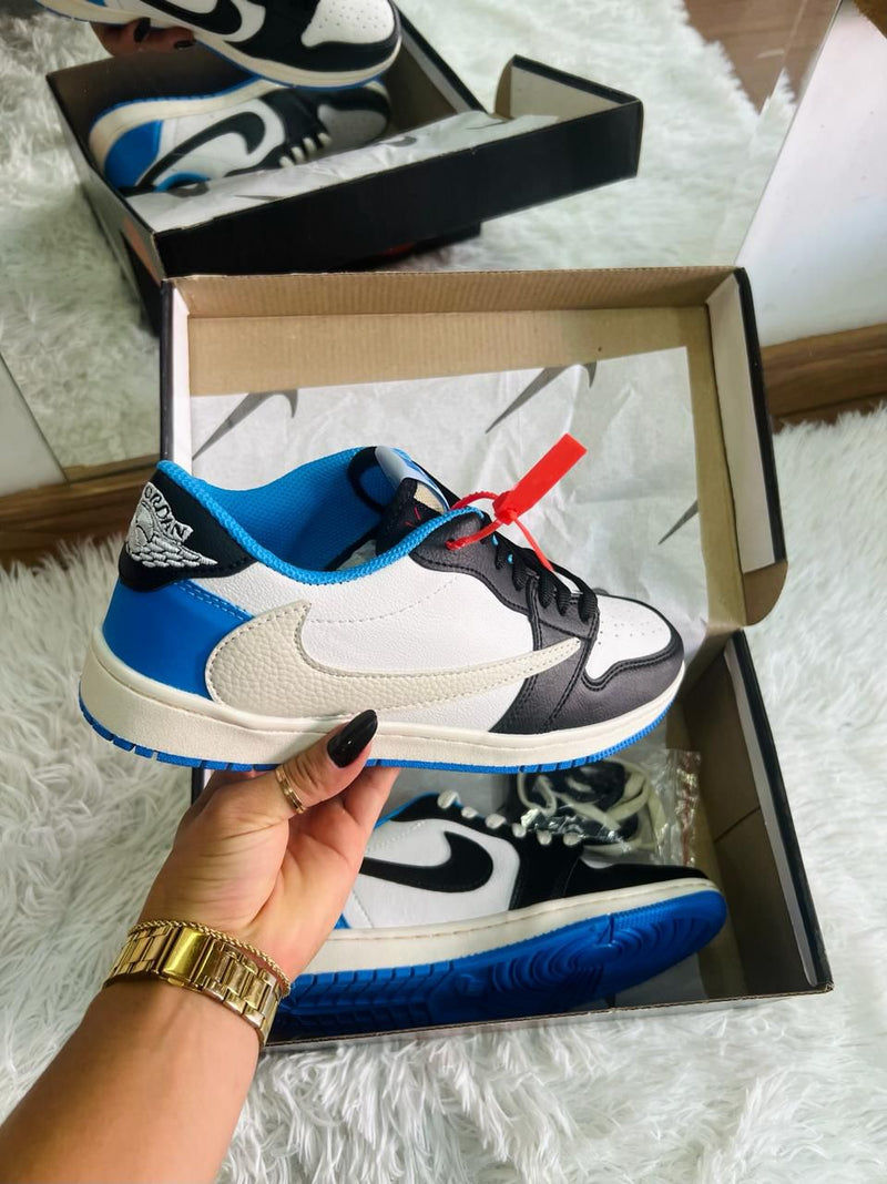 Air Jordan Travis Scott "Fragments"
