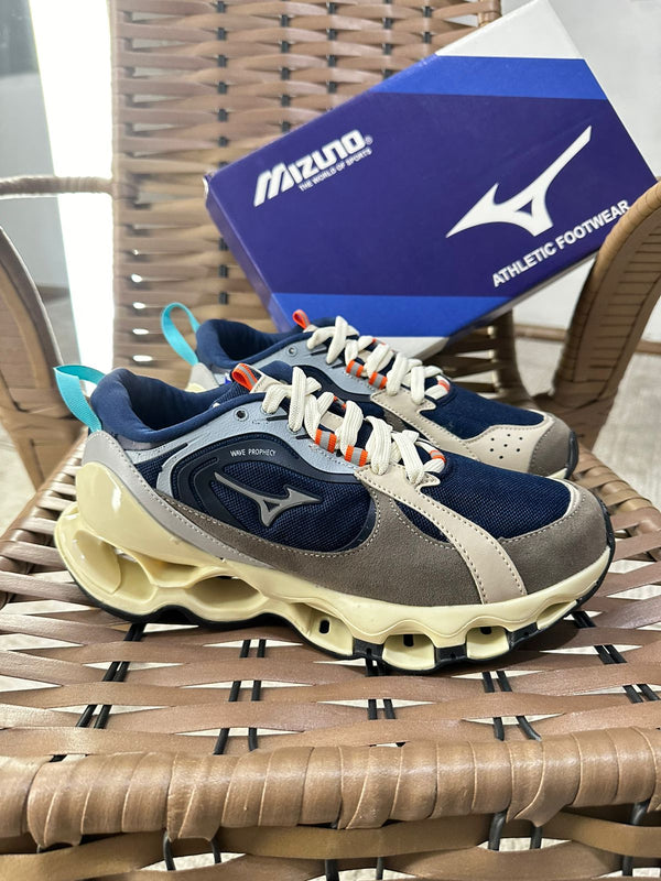 Mizuno Waze Beta 2 "Bege/Marinho"